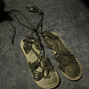 Chic Black Lace-Up Women's Sandals